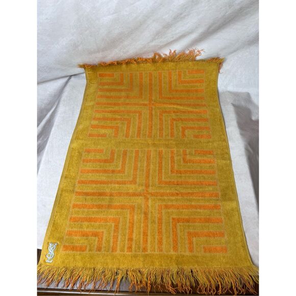 Vintage YSL Hand Towels 1970s - Picture 5 of 6